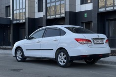 Nissan Almera 2015 вид сзади